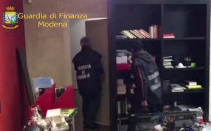 plafond_bunker_modena_finanza