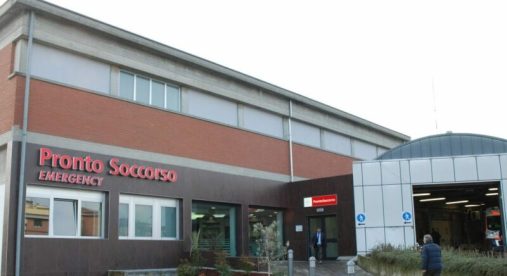 Lite tra due studenti a Carpi, uno finisce al Pronto Soccorso Lite tra due studenti a Carpi, uno finisce al Pronto Soccorso