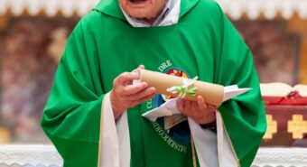 Lutto nella chiesa di Carpi per la morte a 96 anni di don Luciano Ferrari Lutto nella chiesa di Carpi per la morte a 96 anni di don Luciano Ferrari