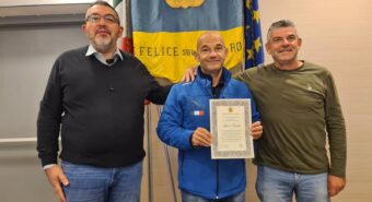 San Felice, Luca Gelati premiato in Comune per le oltre 250 maratone o ultramaratone corse San Felice, Luca Gelati premiato in Comune per le oltre 250 maratone o ultramaratone corse
